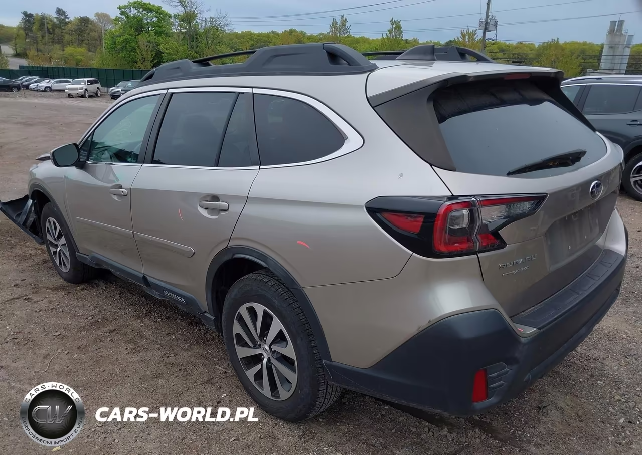 2020 Subaru Outback Premium VIN:4S4BTACC3L3156270 - 3