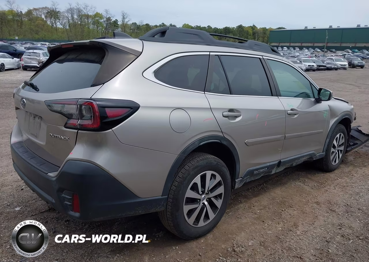 2020 Subaru Outback Premium VIN:4S4BTACC3L3156270 - 4