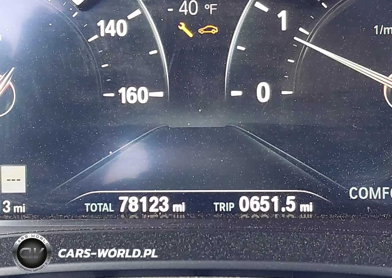2018 BMW 530I VIN:WBAJA5C59JWA37505 - 16