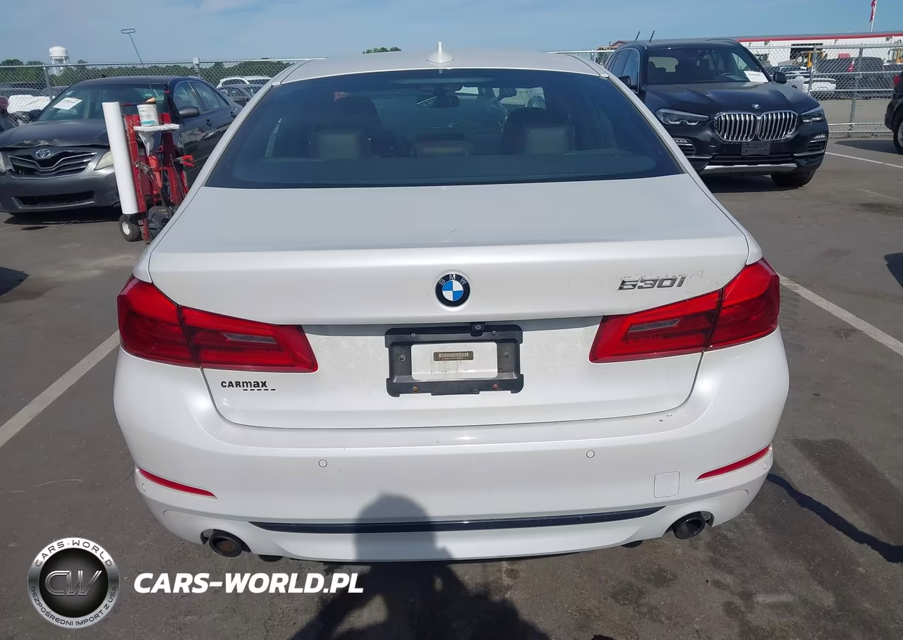 2018 BMW 530I VIN:WBAJA5C59JWA37505 - 17