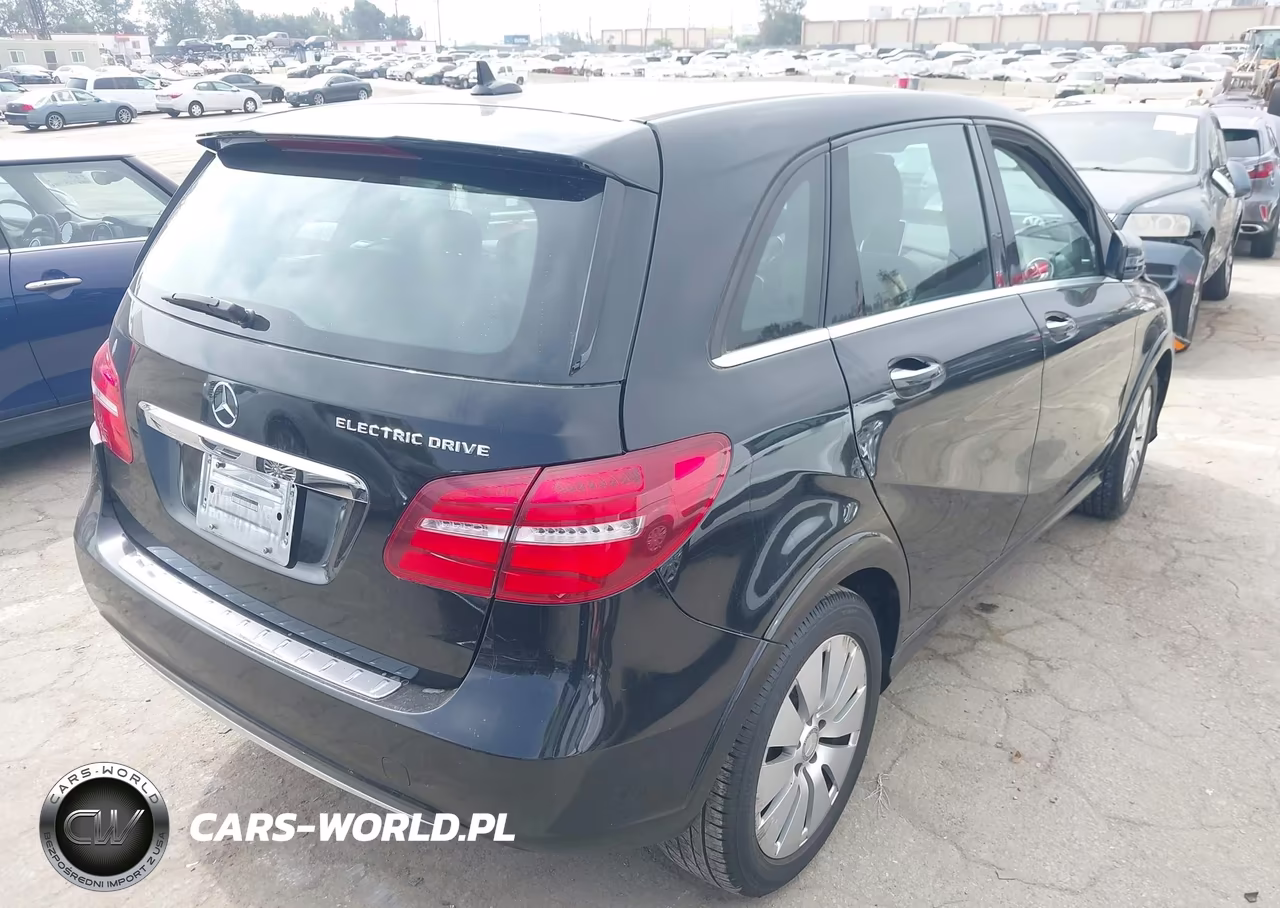 2015 Mercedes-Benz B-Class Electric Drive VIN:WDDVP9AB1FJ006470 - 4