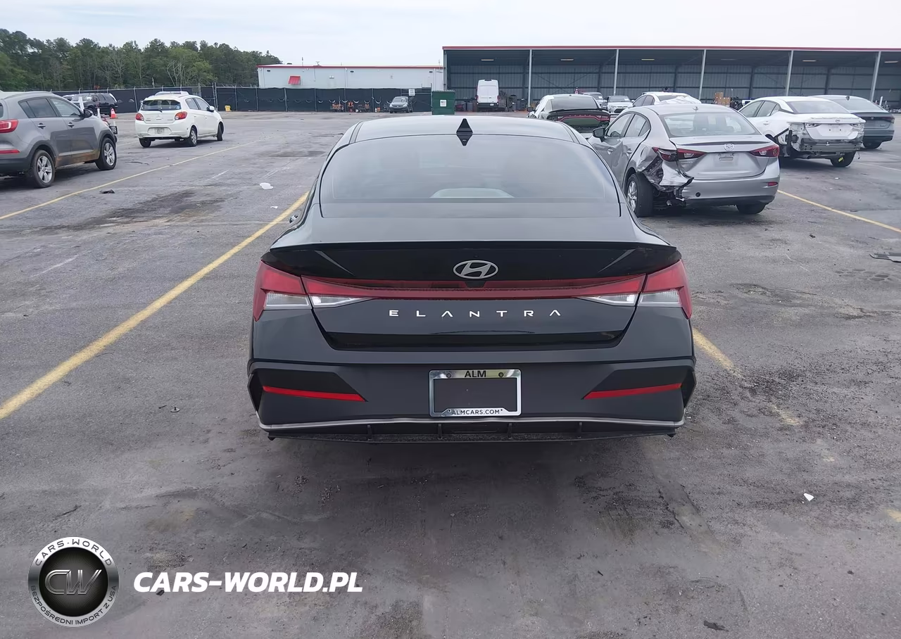 2025 Hyundai Elantra Sel Sport VIN:KMHLM4DG0SU951189 - 16