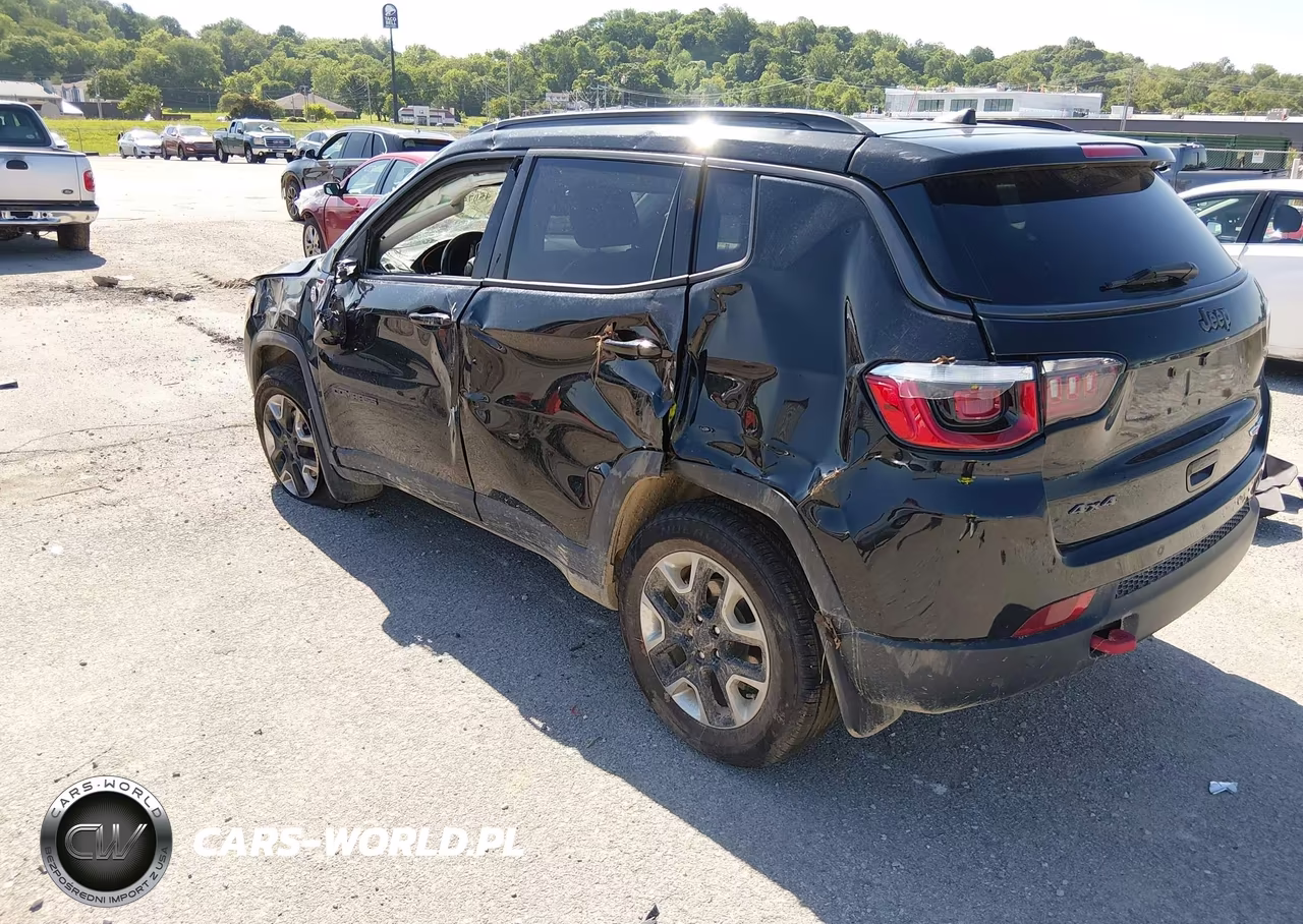 2018 Jeep Compass Trailhawk 4X4 VIN:3C4NJDDB8JT129162 - 3