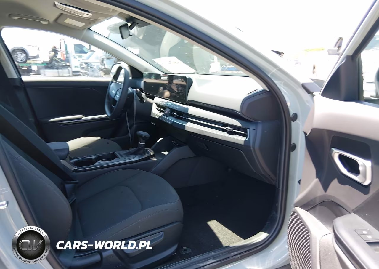 2026 Kia K4 Lxs VIN:3KPFT4DE6TE274474 - 5
