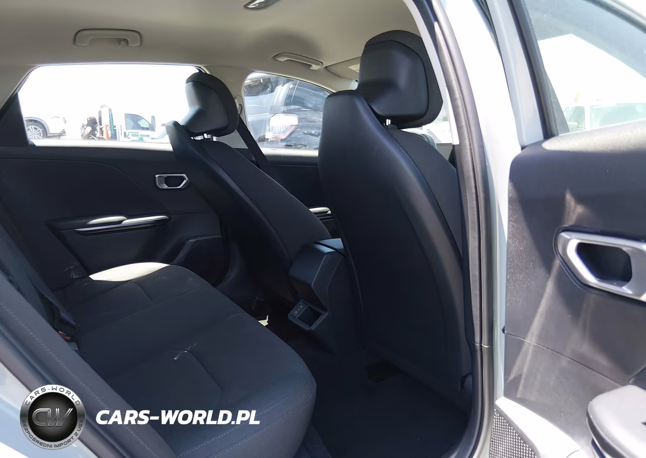 2026 Kia K4 Lxs VIN:3KPFT4DE6TE274474 - 8