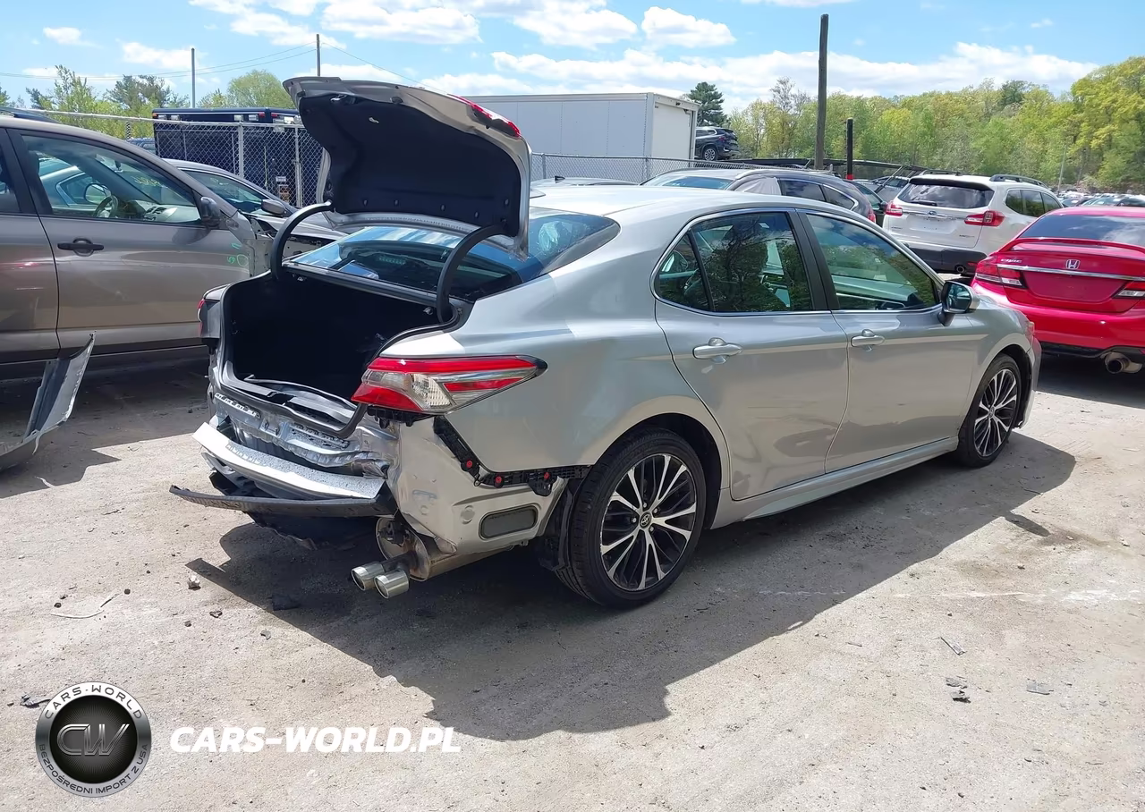 2019 Toyota Camry Se VIN:4T1B11HK6KU216489 - 4
