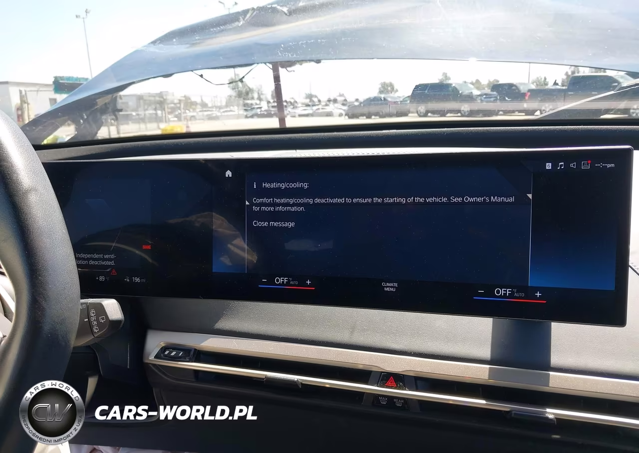 2023 BMW Ix xDrive50 VIN:WB523CF01PCM54870 - 18
