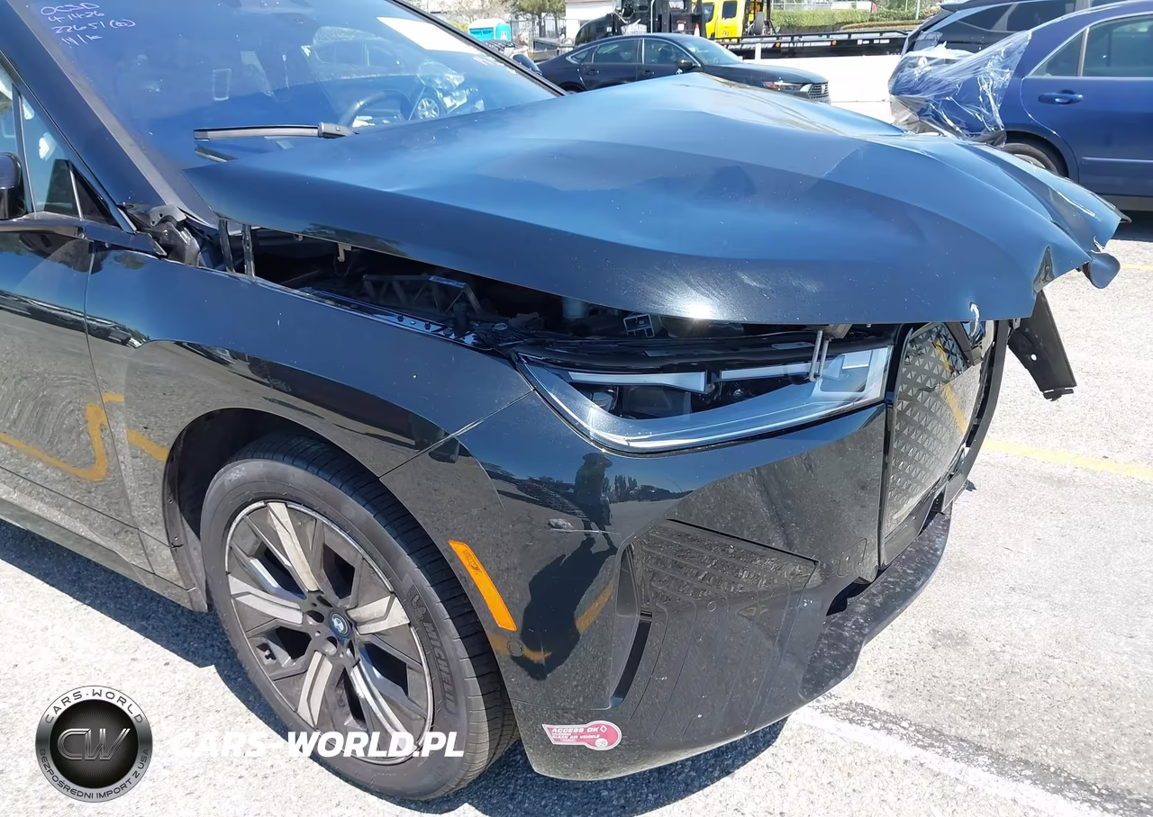 2023 BMW Ix xDrive50 VIN:WB523CF01PCM54870 - 19