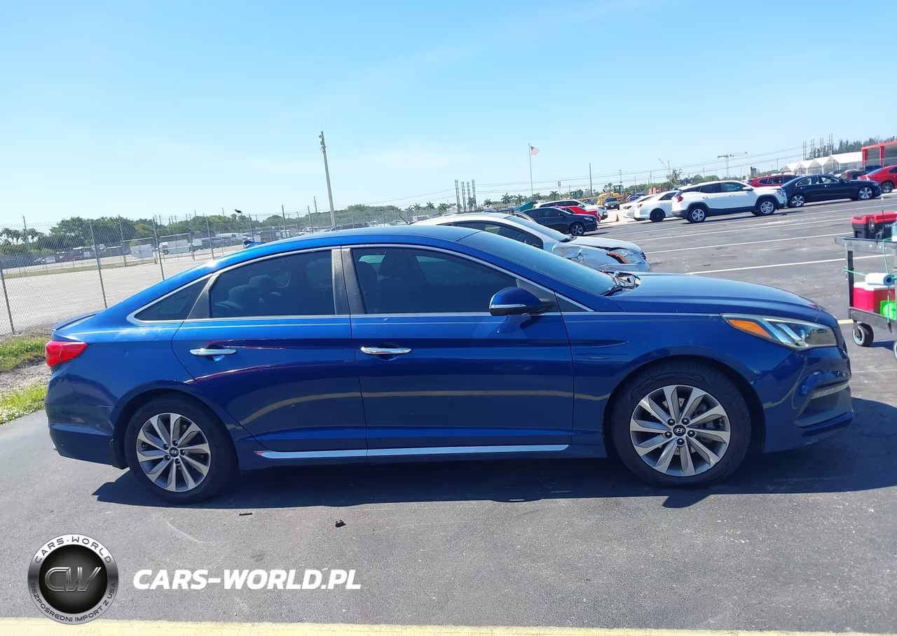 2015 Hyundai Sonata Sport VIN:5NPE34AF0FH088065 - 13