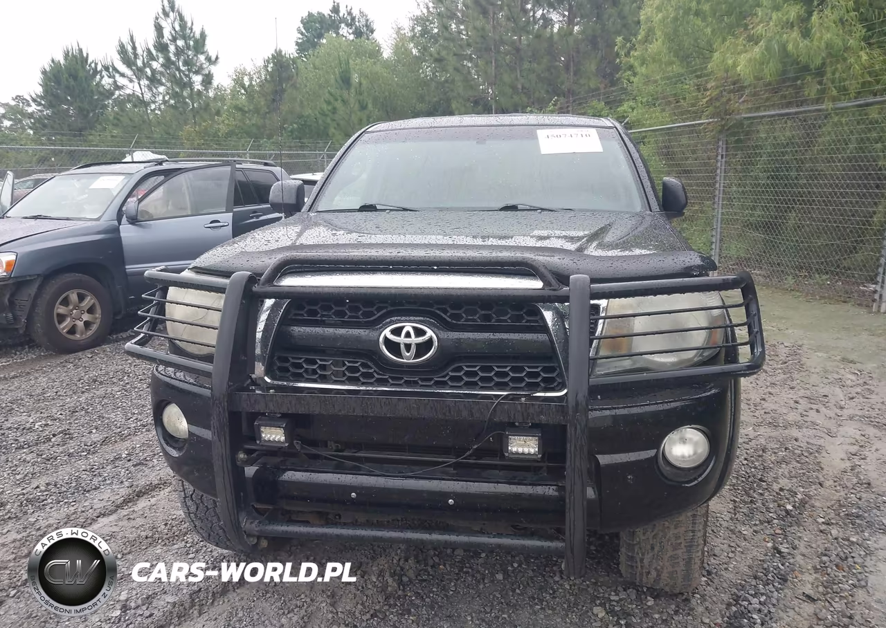 2011 Toyota Tacoma Base V6 VIN:5TFLU4EN1BX007952 - 12