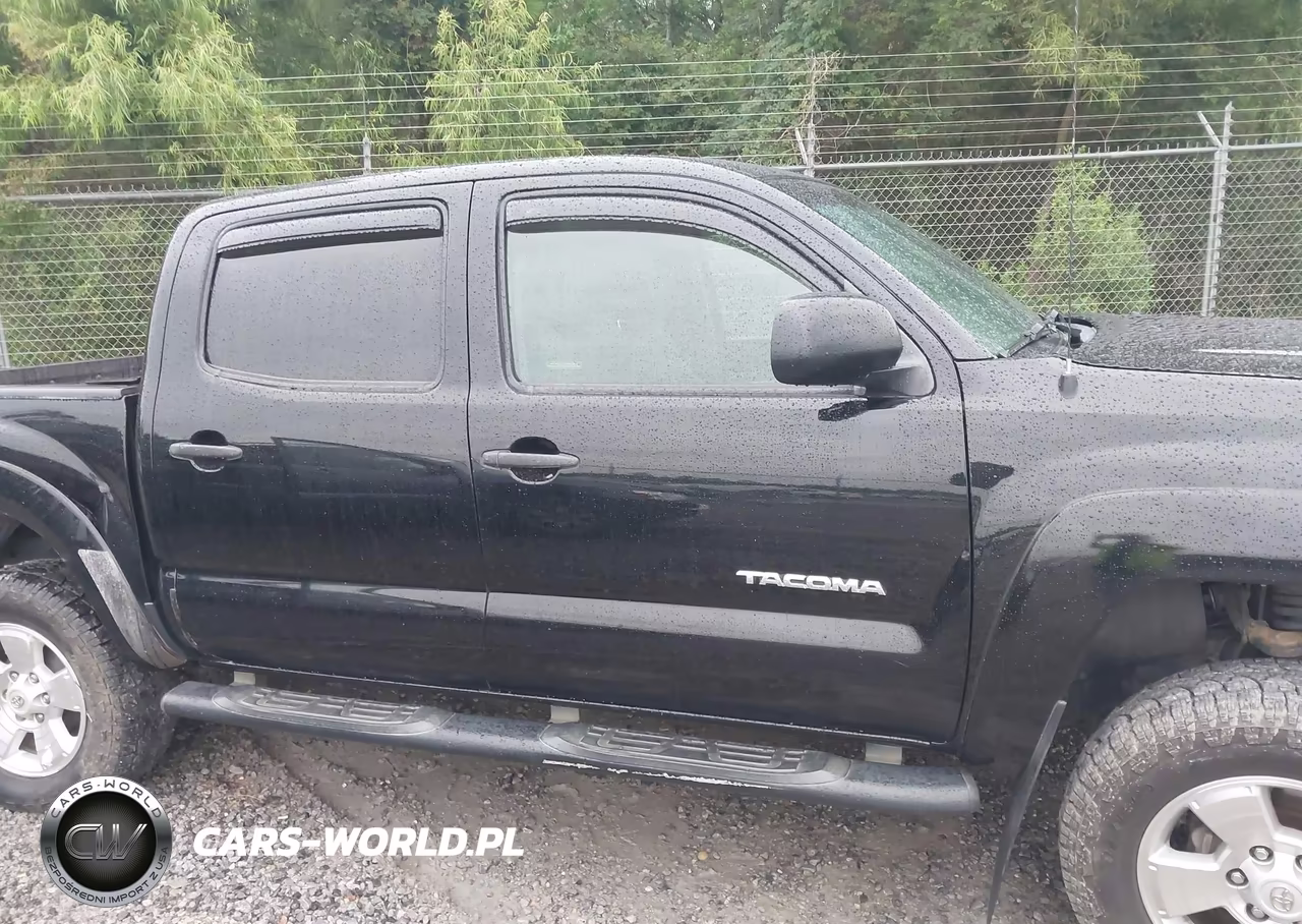 2011 Toyota Tacoma Base V6 VIN:5TFLU4EN1BX007952 - 13