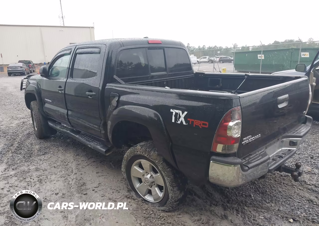 2011 Toyota Tacoma Base V6 VIN:5TFLU4EN1BX007952 - 3