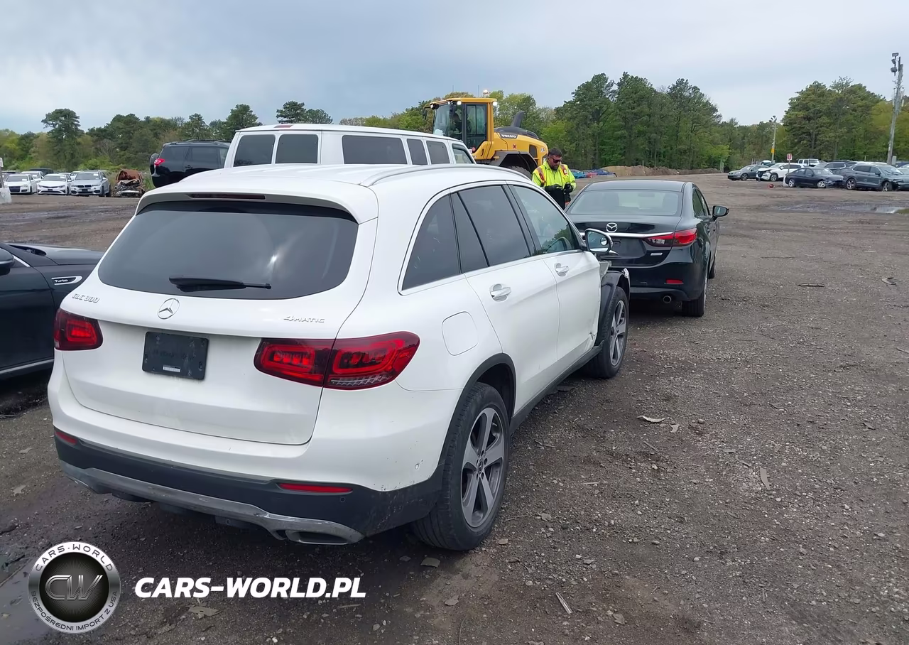 2022 Mercedes-Benz Glc 300 4Matic Suv VIN:W1N0G8EB8NG121161 - 4