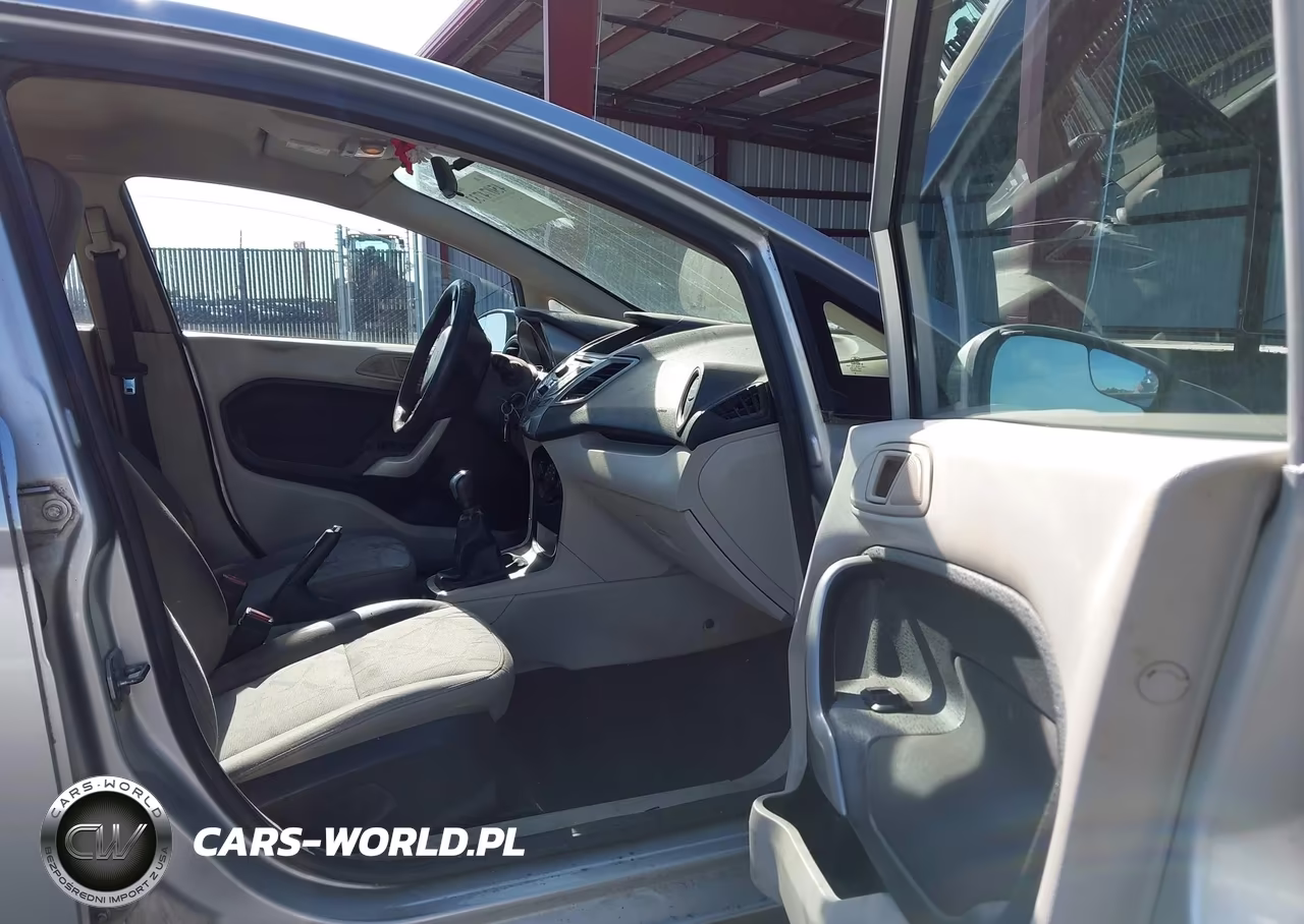 2011 Ford Fiesta Se VIN:3FADP4EJ3BM112044 - 5