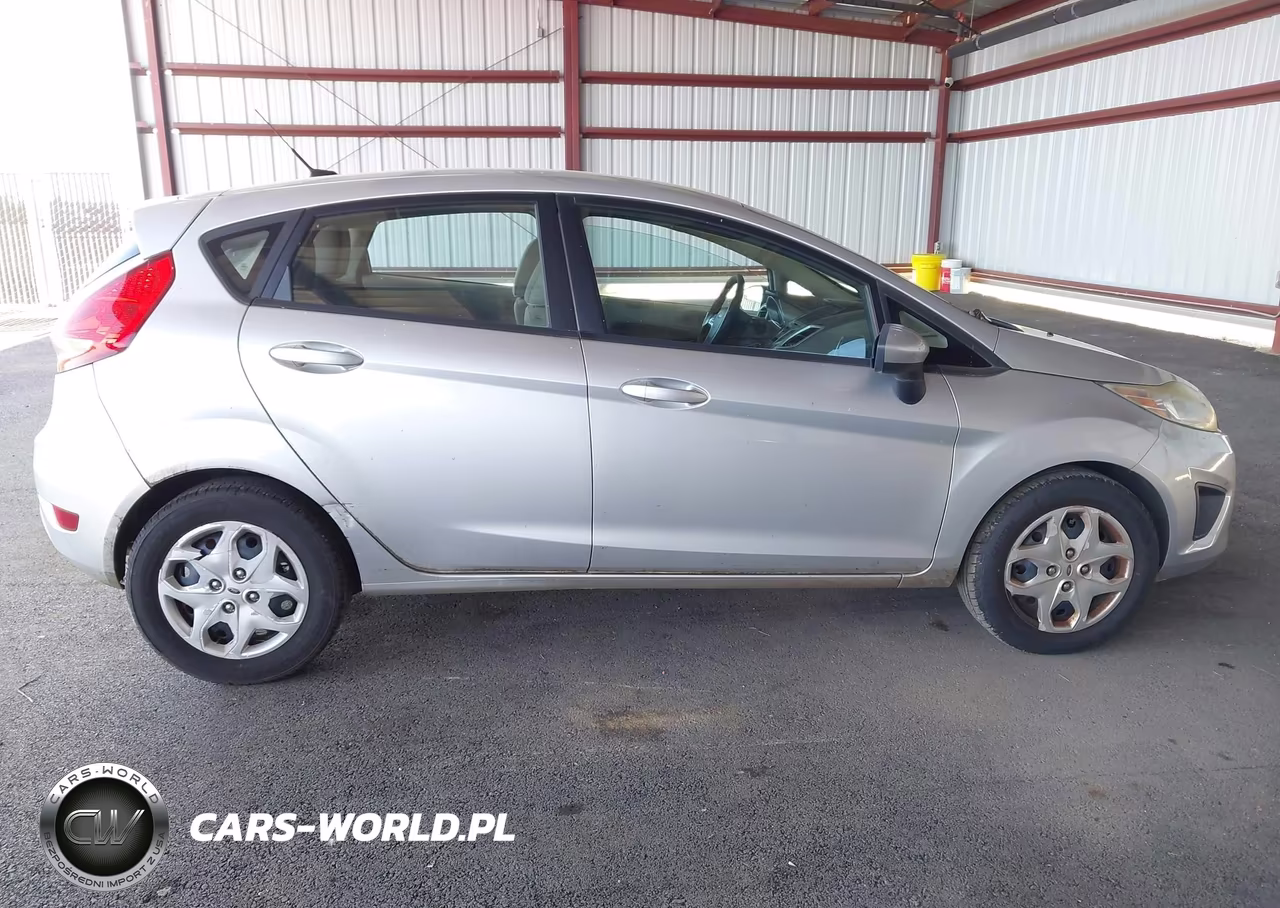2011 Ford Fiesta Se VIN:3FADP4EJ3BM112044 - 6