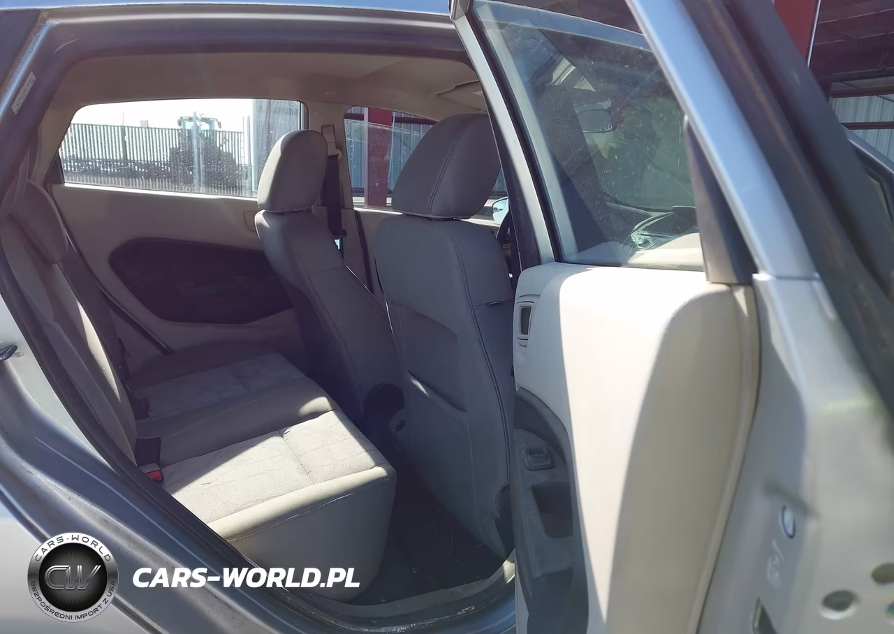 2011 Ford Fiesta Se VIN:3FADP4EJ3BM112044 - 8