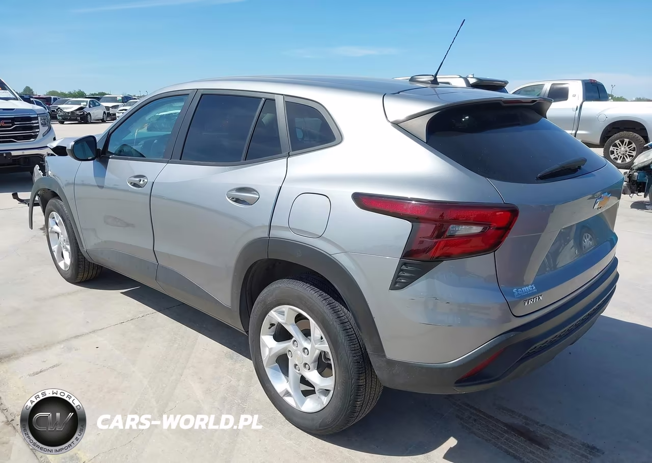 2025 Chevrolet Trax Fwd Ls VIN:KL77LFEP7SC023188 - 3