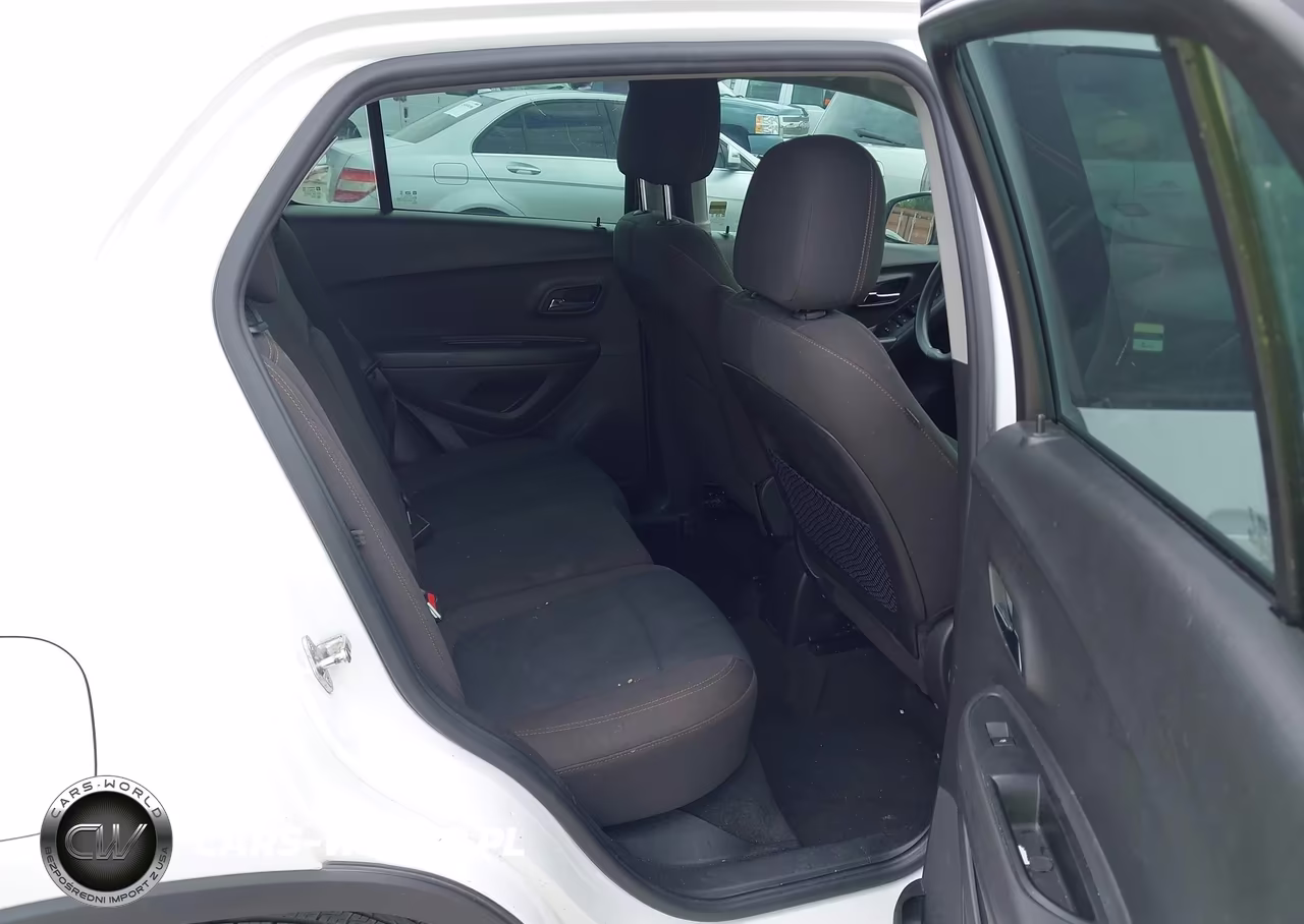 2018 Chevrolet Trax Ls VIN:KL7CJKSB6JB722919 - 8