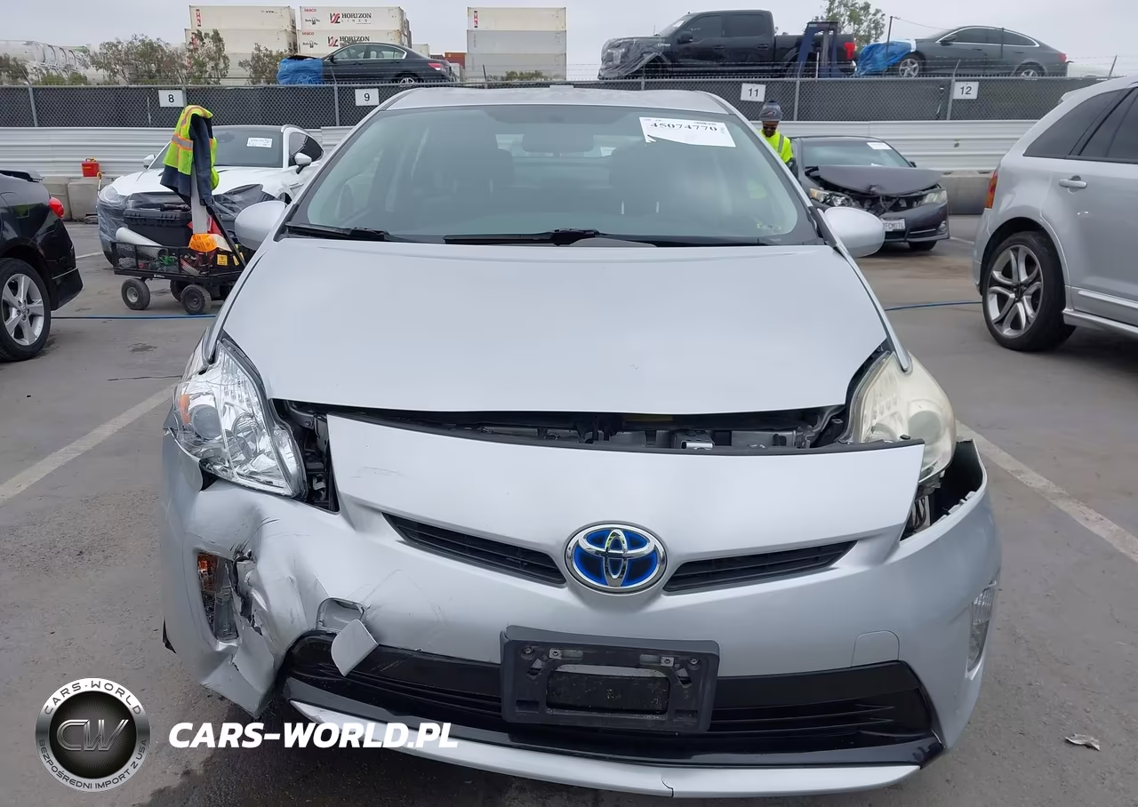 2014 Toyota Prius Three VIN:JTDKN3DU7E1801910 - 12