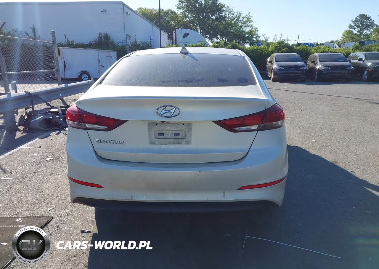 2018 Hyundai Elantra Value Edition VIN:5NPD84LF1JH249784 - 16