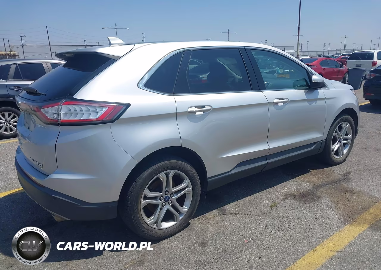 2018 Ford Edge Titanium VIN:2FMPK3K97JBB10609 - 4
