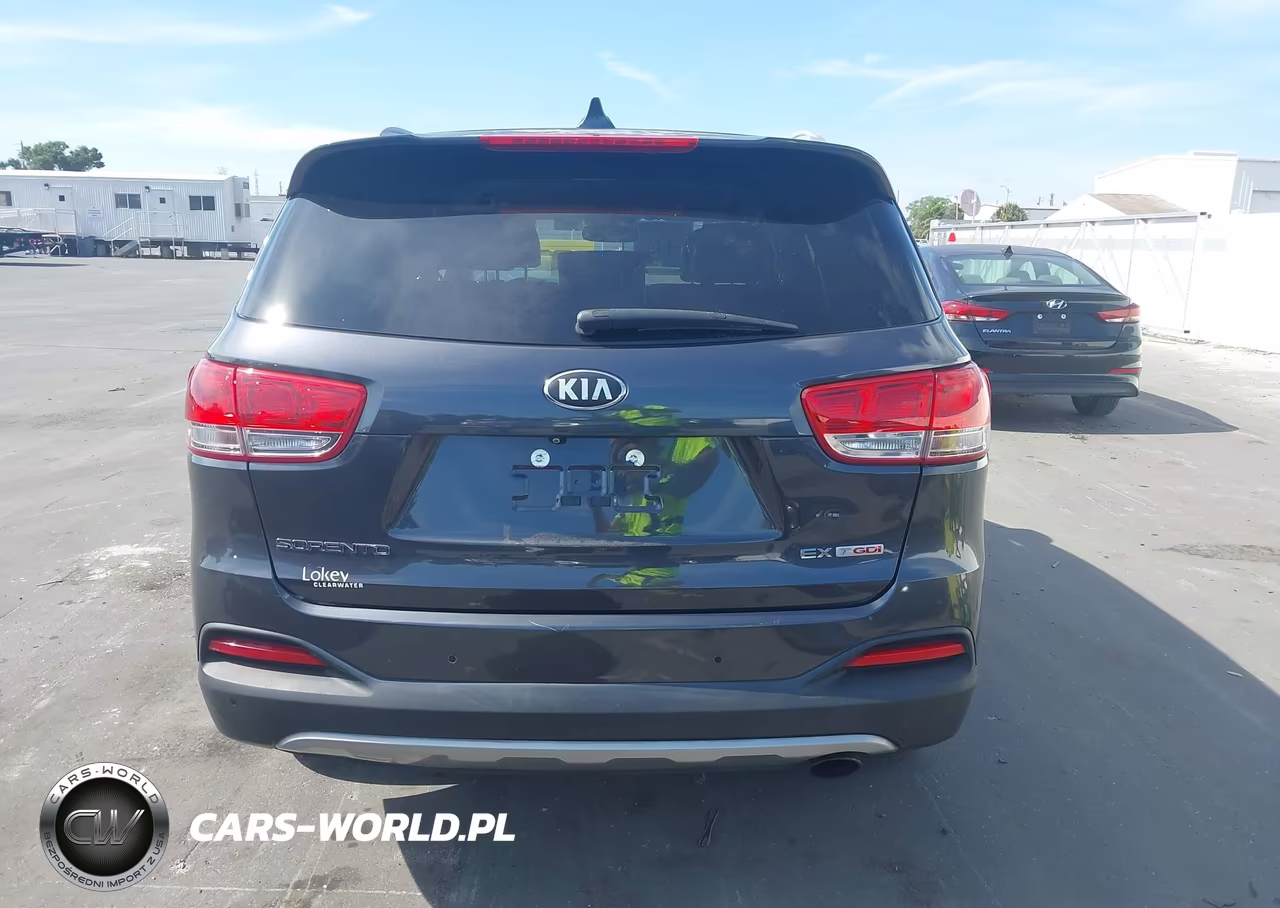 2018 Kia Sorento 2.0T Ex VIN:5XYPH4A1XJG407132 - 16