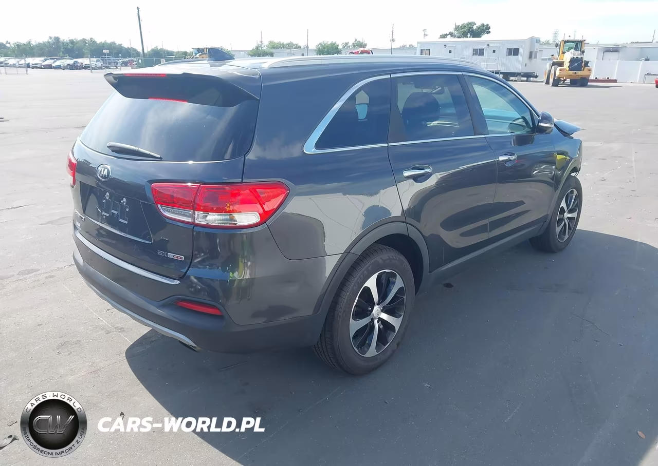 2018 Kia Sorento 2.0T Ex VIN:5XYPH4A1XJG407132 - 4