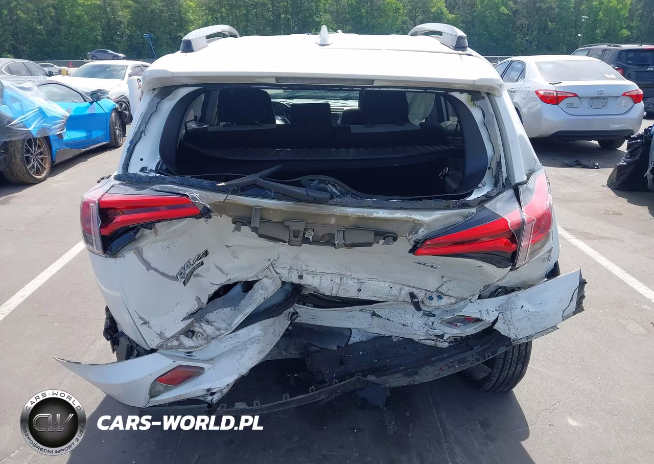 2018 Toyota Rav4 Xle VIN:JTMWFREV6JJ737698 - 15