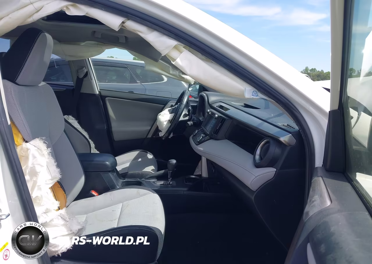 2018 Toyota Rav4 Xle VIN:JTMWFREV6JJ737698 - 5