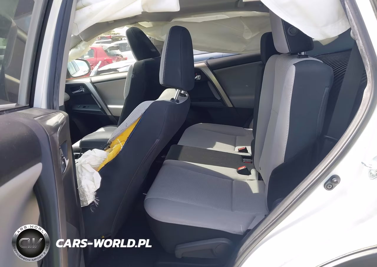 2018 Toyota Rav4 Xle VIN:JTMWFREV6JJ737698 - 8
