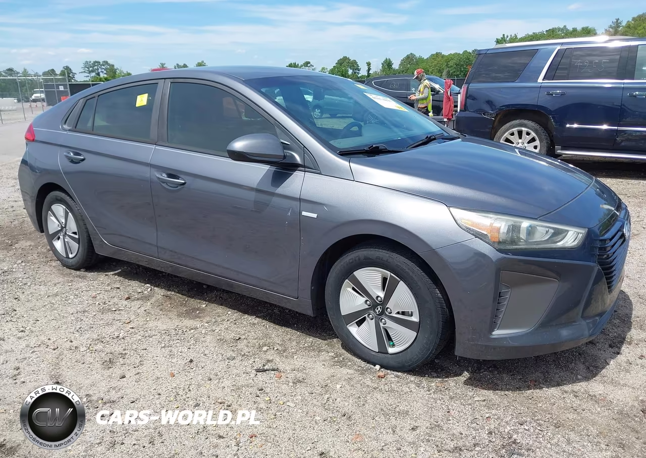 2017 Hyundai Ioniq Hybrid Blue