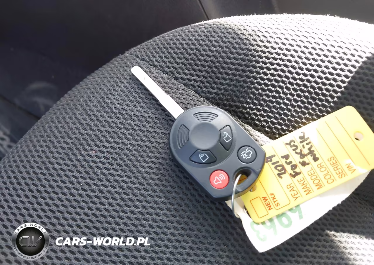 2014 Ford Focus S VIN:1FADP3E26EL112581 - 11
