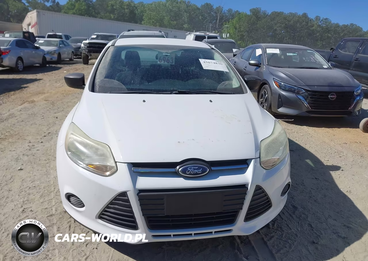 2014 Ford Focus S VIN:1FADP3E26EL112581 - 6