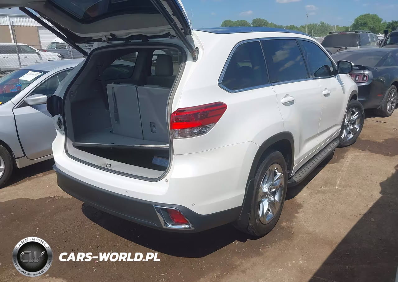 2018 Toyota Highlander Limited VIN:5TDYZRFH6JS278863 - 4