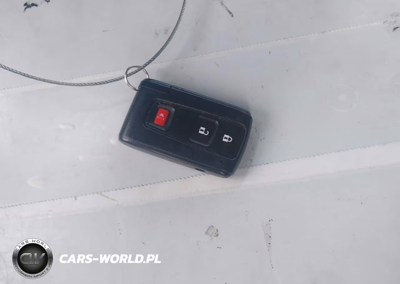 2007 Toyota Prius VIN:JTDKB20U477589220 - 11