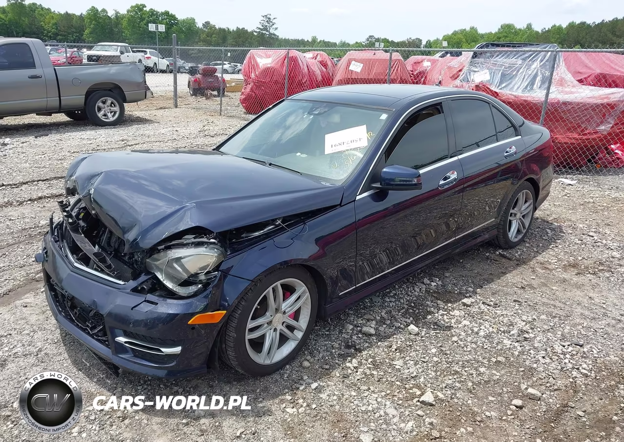 2012 Mercedes-Benz C 300 Sport 4Matic VIN:WDDGF8BB4CR221715 - 2