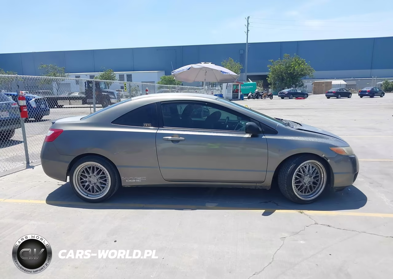 2008 Honda Civic Lx VIN:2HGFG11638H518031 - 13