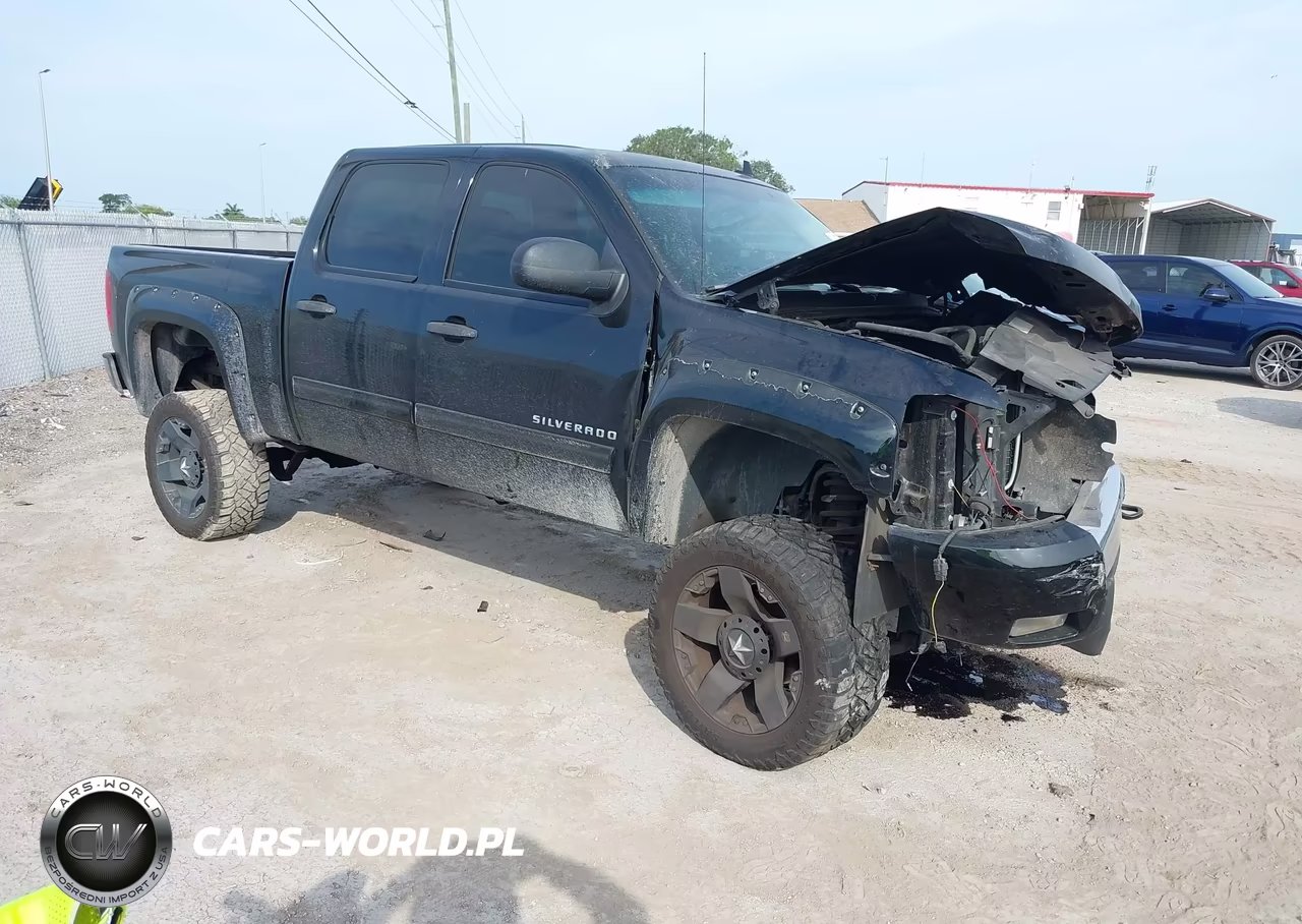 2011 Chevrolet Silverado 1500 Lt – zdjęcie 1 z 17
