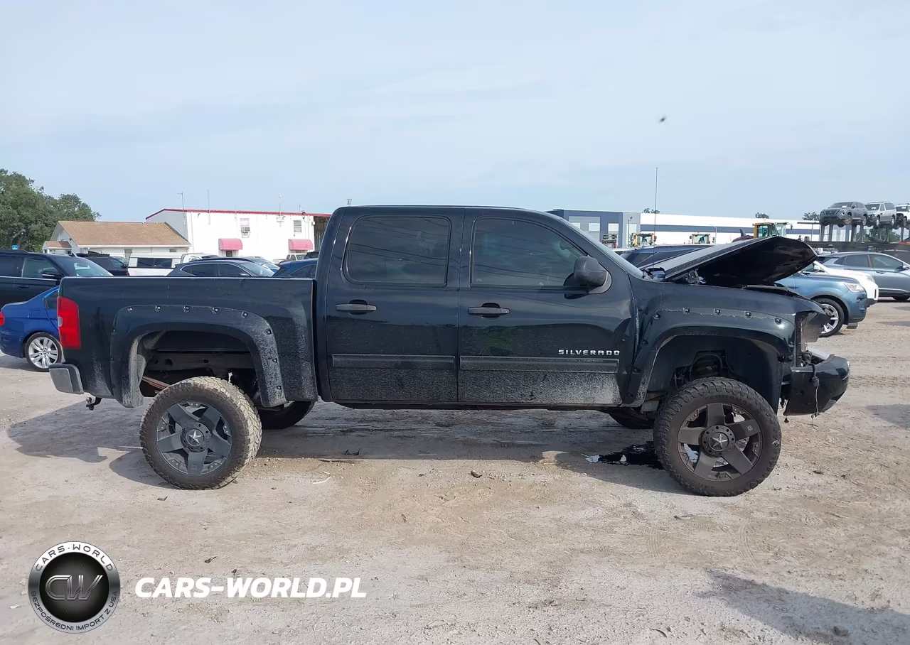 2011 Chevrolet Silverado 1500 Lt VIN:3GCPKSE35BG129857 - 14