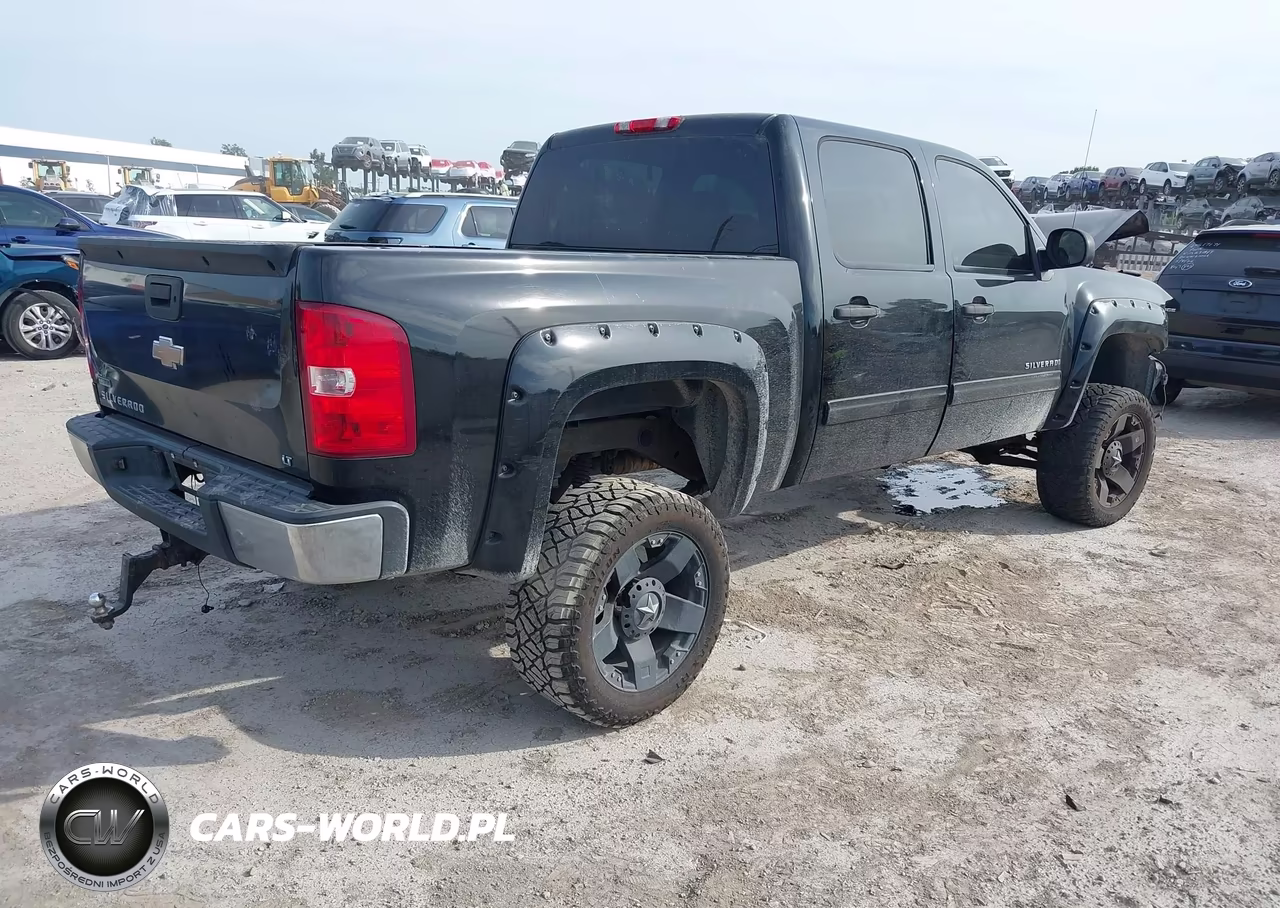 2011 Chevrolet Silverado 1500 Lt VIN:3GCPKSE35BG129857 - 4
