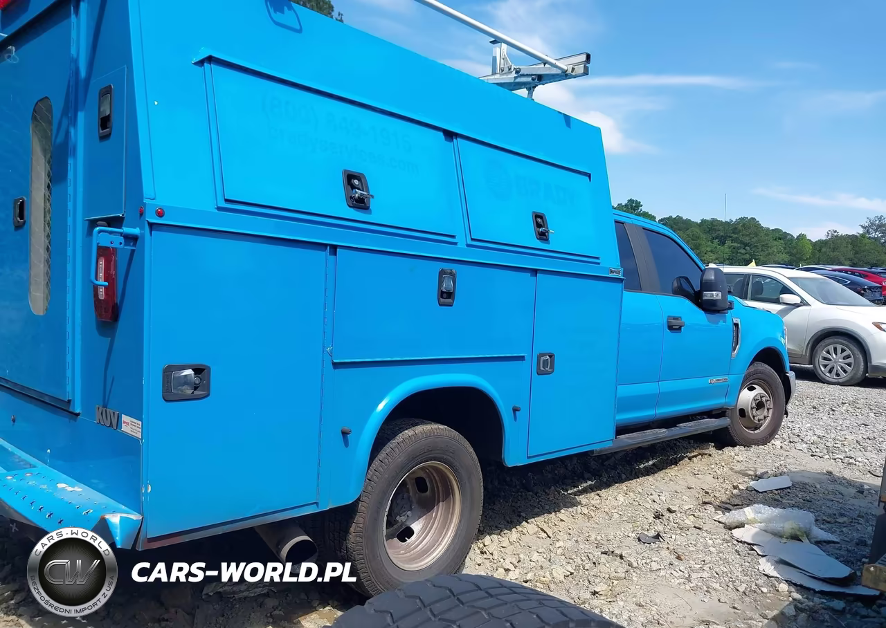 2018 Ford F-350 Chassis Xl VIN:1FD8X3GT9JEC29048 - 13