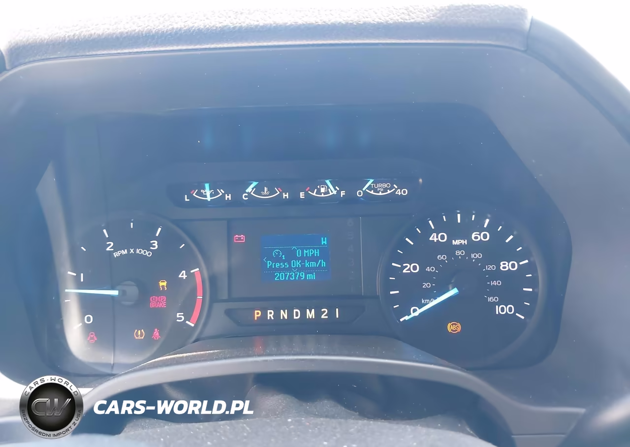 2018 Ford F-350 Chassis Xl VIN:1FD8X3GT9JEC29048 - 7