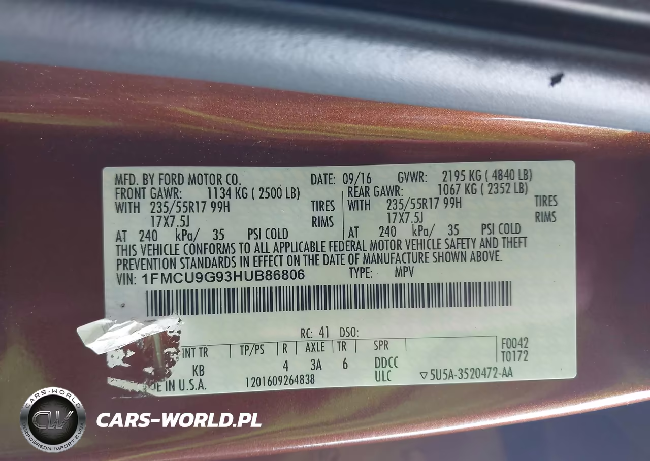 2017 Ford Escape Se VIN:1FMCU9G93HUB86806 - 9