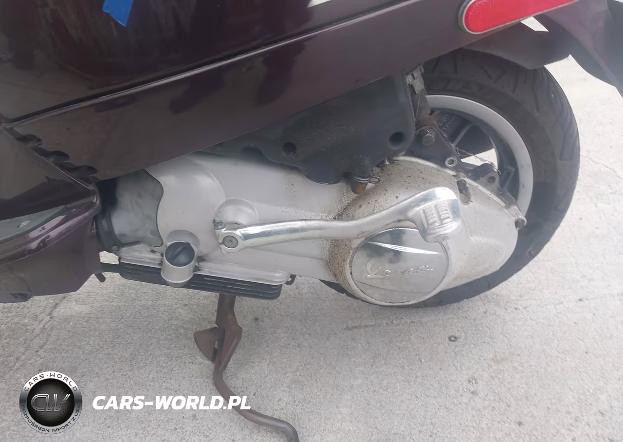 2006 Vespa Lx 150 VIN:ZAPM448F465002964 - 9