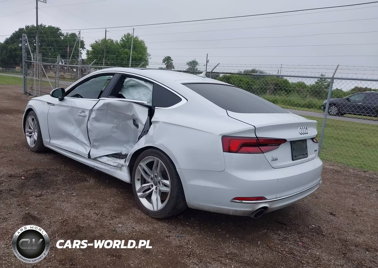 2019 Audi A5 45 Premium VIN:WAUANCF59KA017822 - 3