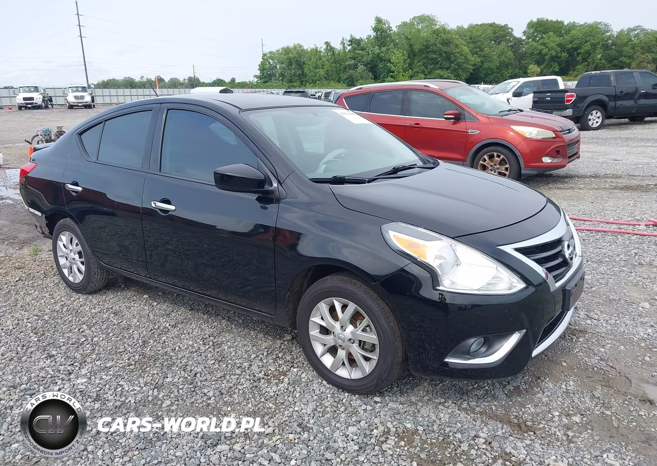 2018 Nissan Versa 1.6 Sv