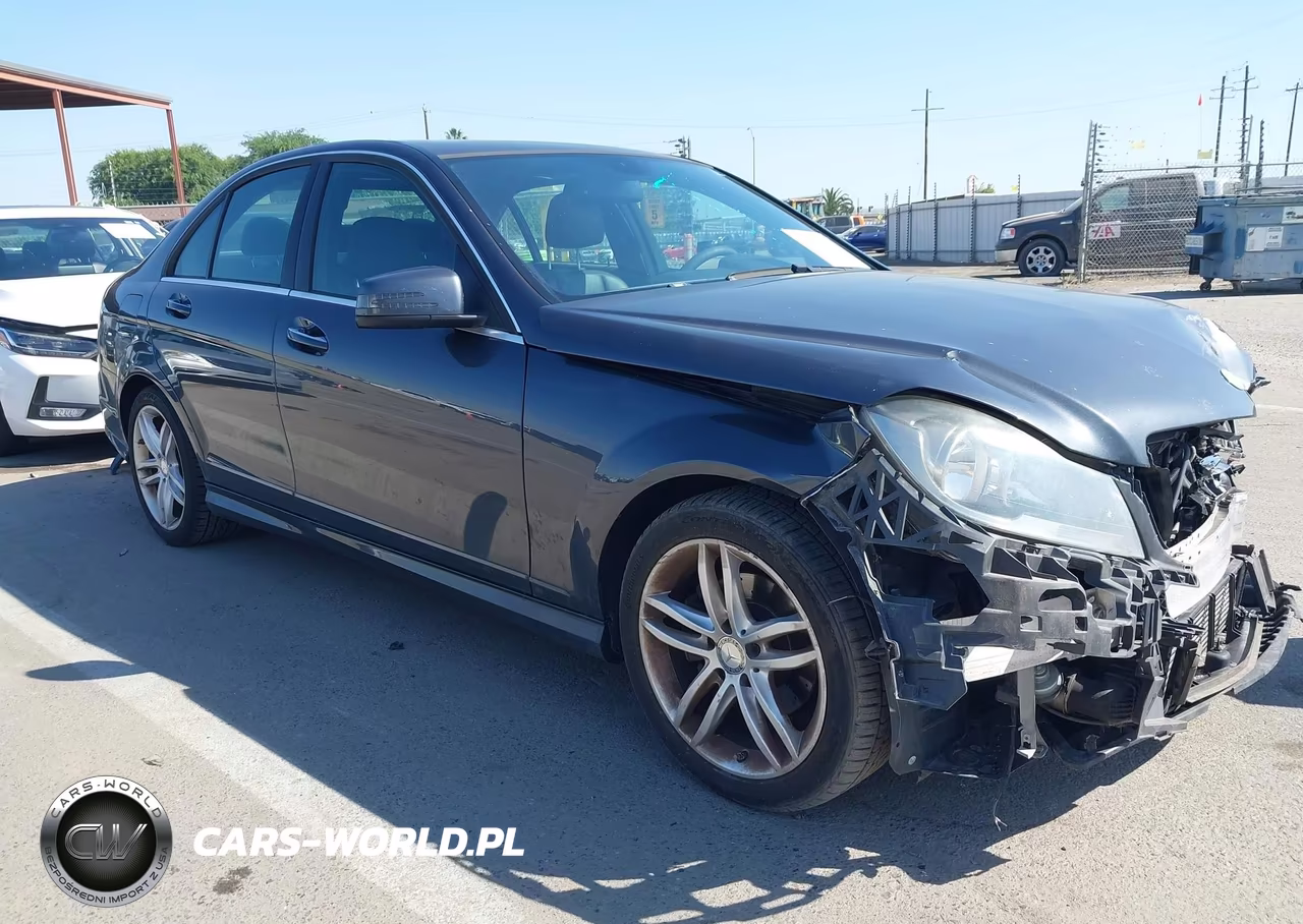 2014 Mercedes-Benz C 250 Sport