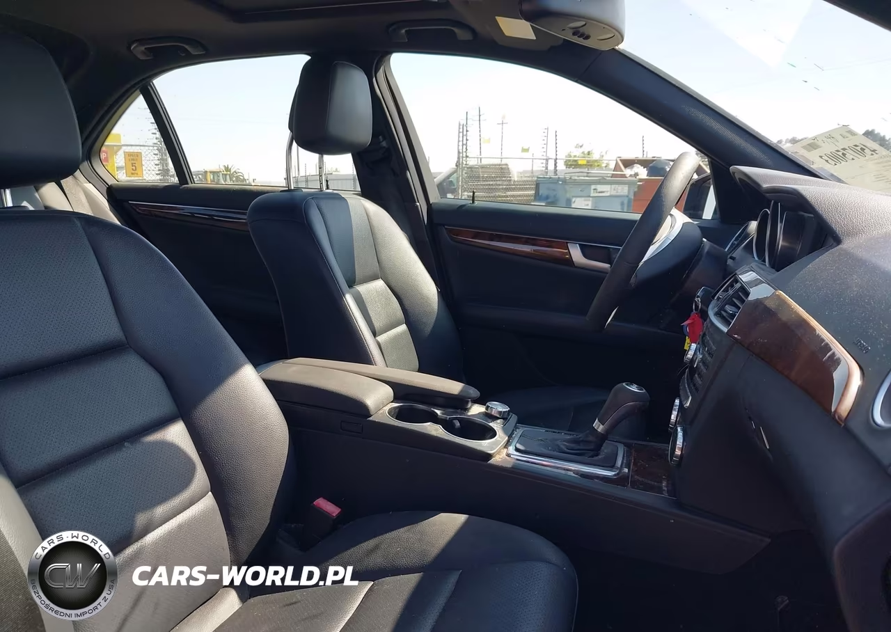 2014 Mercedes-Benz C 250 Sport VIN:WDDGF4HB4EG210244 - 5