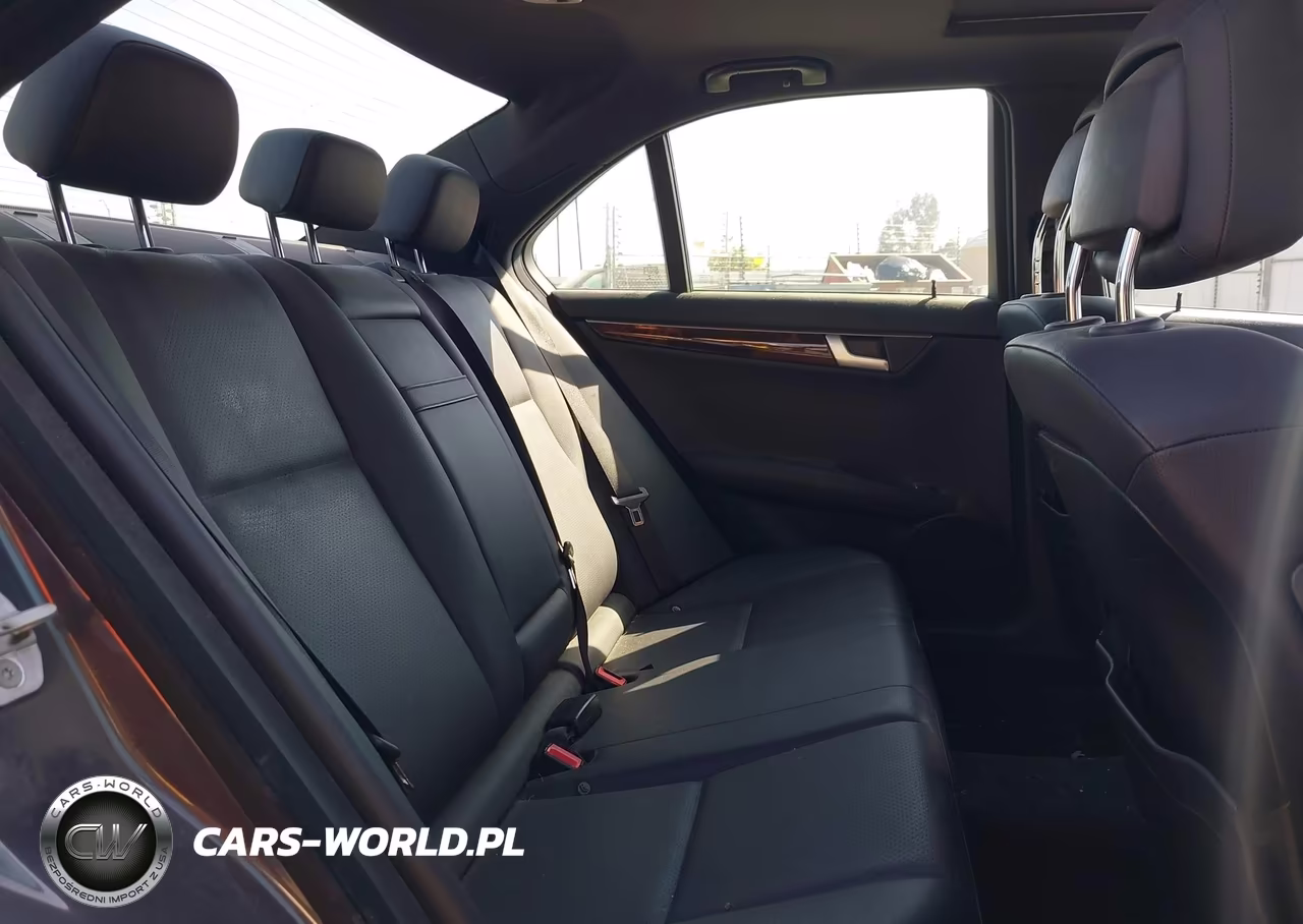 2014 Mercedes-Benz C 250 Sport VIN:WDDGF4HB4EG210244 - 8
