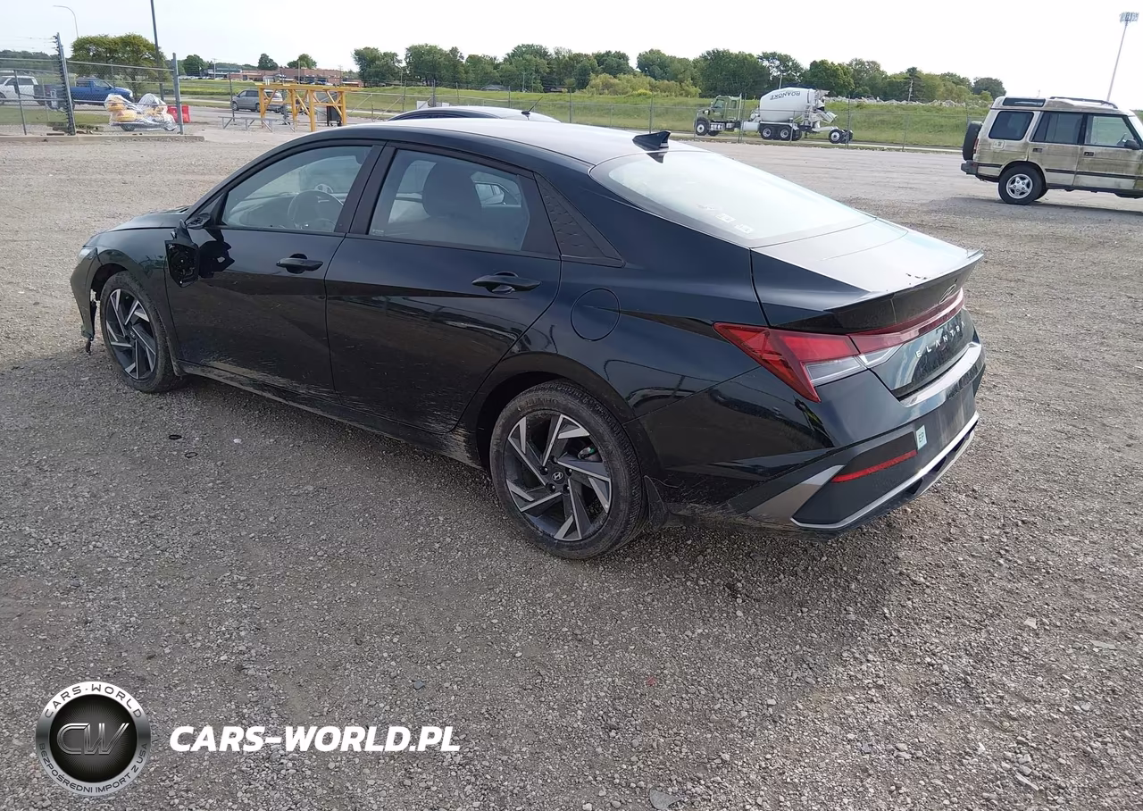 2025 Hyundai Elantra Sel Sport VIN:KMHLM4DG4SU872107 - 3